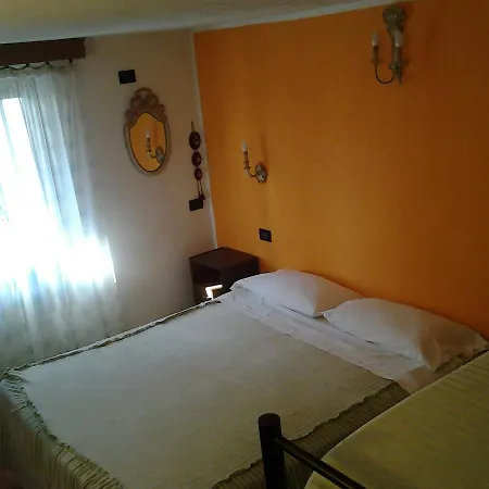 ホテル Ristorante Guerri