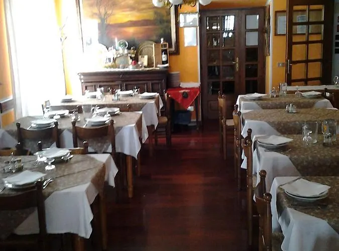 ホテル Ristorante Guerri ピエヴェペーラゴ