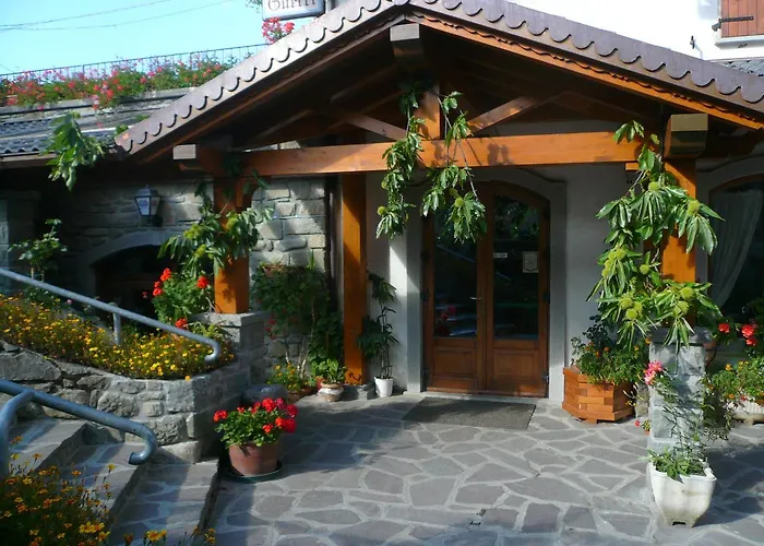 ホテル Ristorante Guerri 2*